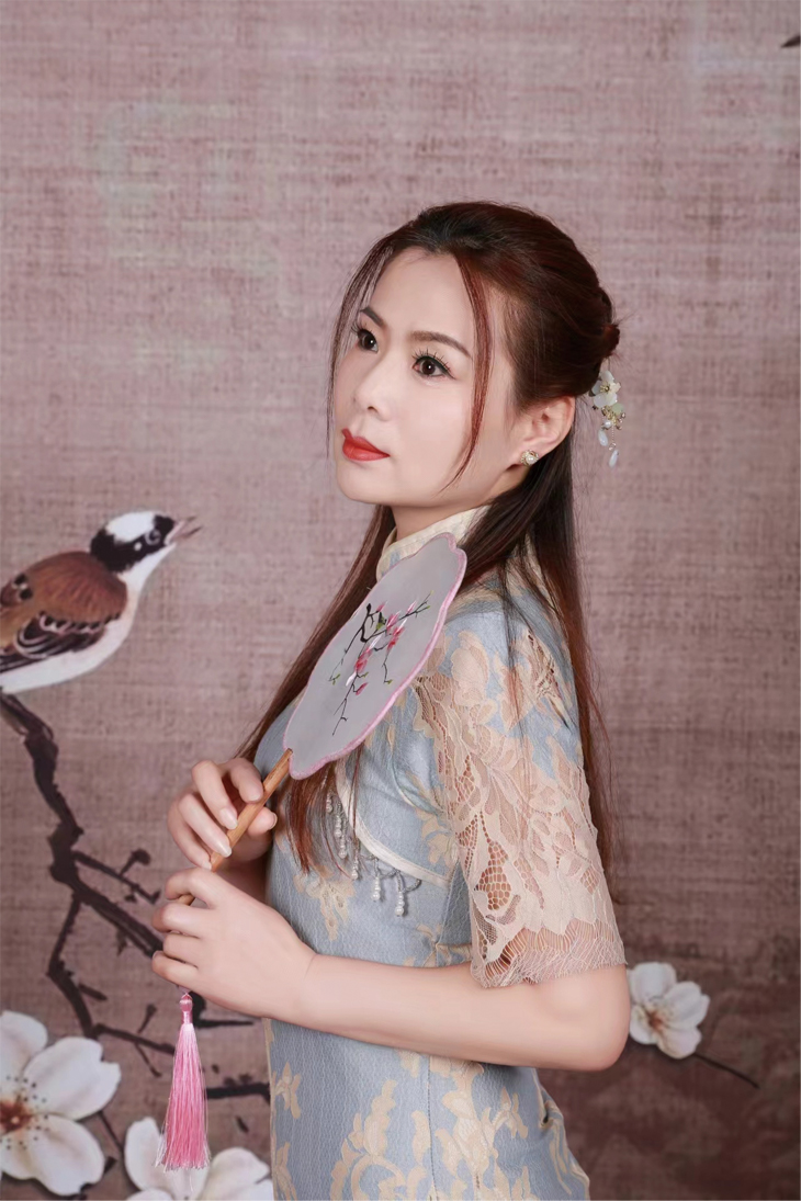 西校区副主任-纳娜